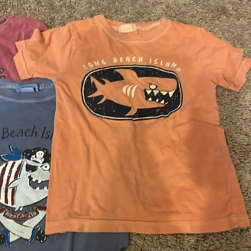 Bundle of 4 Kids Tees - Picture 4 of 12
